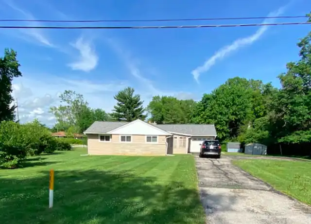 Property at 410 N Hillsdale Dr, Bloomington, IN, 47408, 3 beds, 2 baths, [object Object]