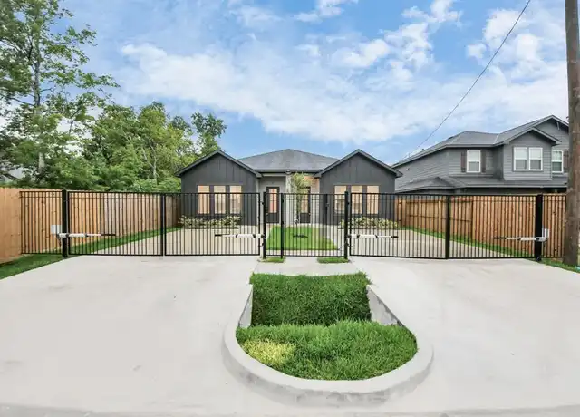 Property at 6930 Liverpool St Unit A/B, Houston, TX, 77021, 3 beds, 3 baths, [object Object]