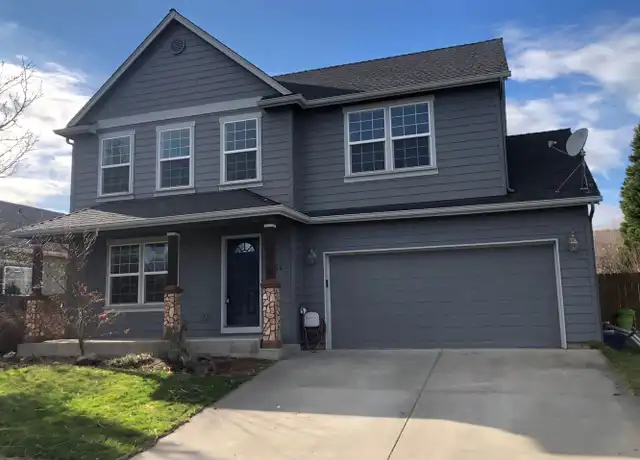 Property at 1766 6th St, Hood River, OR, 97031, 3 beds, 2.5 baths, [object Object]