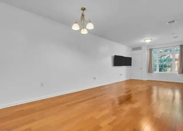 Property at 104 E Elizabeth Ave Unit U602DV, Linden, NJ, 07036, 1 bed, 1.5 baths, [object Object]