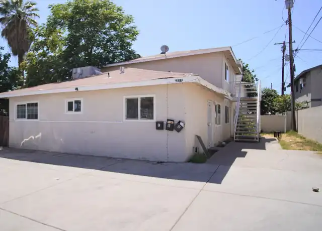 Property at 1514 Mount Vernon Ave Unit B, Bakersfield, CA, 93306, 2 beds, 1 bath, [object Object]