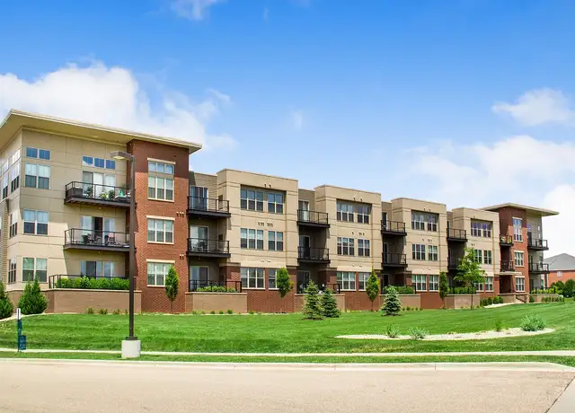 Photo of 5020 Pendleton Dr, Madison, WI 53718