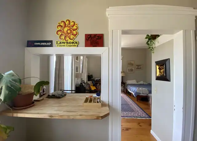Property at 43 S Williams St Unit 6, Burlington, VT, 05401, 1 bed, 1 bath, [object Object]