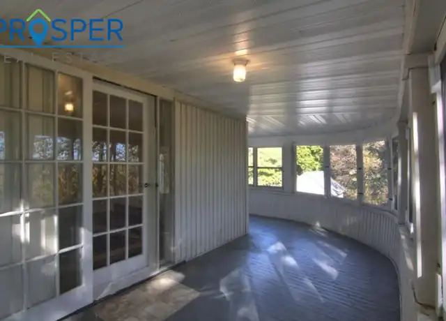 Property at 221 Stanley St Unit ST2215, Chippewa Falls, WI, 54729, 1 bed, 1 bath, [object Object]