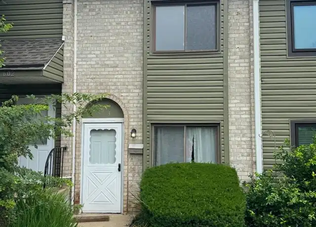 Property at 603 Valley Dr Unit 603, West Chester, PA, 19382, 2 beds, 1.5 baths, [object Object]