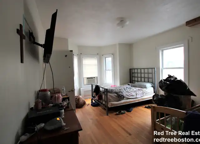 Property at 6 Webley St Unit 2, Boston, MA, 02134, 2 beds, 1 bath, [object Object]