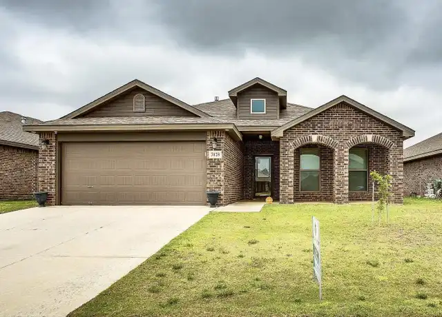 Property at 7428 103rd St, Lubbock, TX, 79424, 3 beds, 2 baths, [object Object]