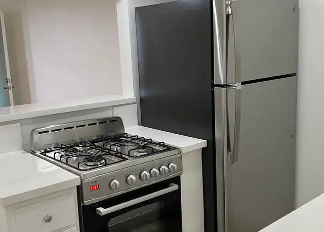 Property at 12706 Venice Blvd Unit 20, Los Angeles, CA, 90066, 1 bed, 1 bath, [object Object]