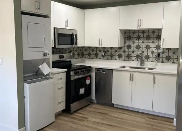 Property at 3230 N 66th Pl, Scottsdale, AZ, 85251, 2 beds, 2 baths, [object Object]