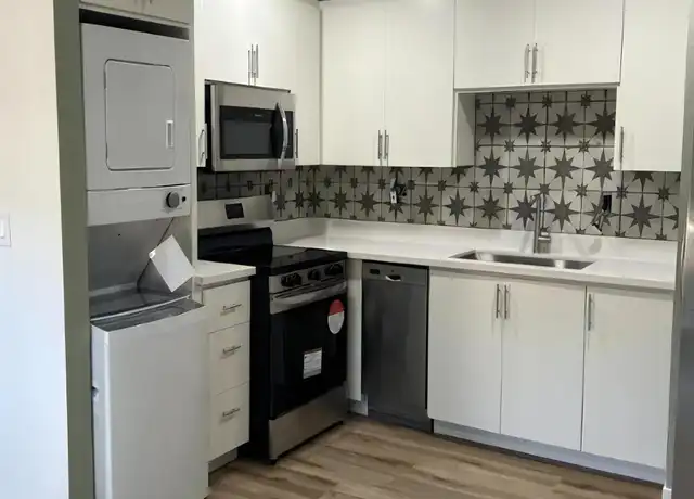Property at 3230 N 66th Pl, Scottsdale, AZ, 85251, 2 beds, 2 baths, [object Object]