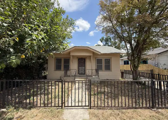 Property at 1114 N Brazos St, San Antonio, TX, 78207, 4 beds, 2 baths, [object Object]