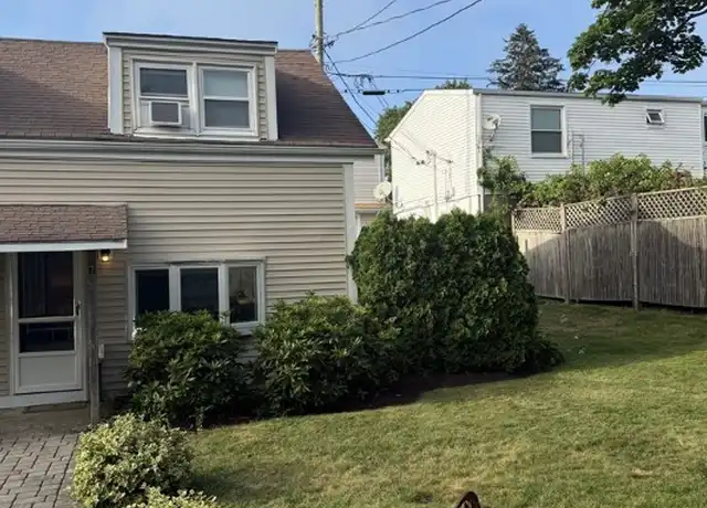 Property at 16 Dudley Ave #7, Newport, RI, 02840, 2 beds, 1 bath, [object Object]