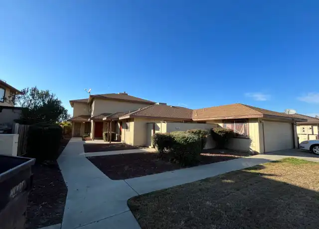 Property at 1041 Stonegate Cove Dr Unit 1041A, Porterville, CA, 93257, 2 beds, 1.5 baths, [object Object]