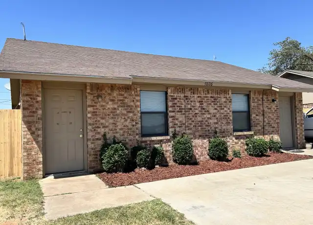 Property at 4606 Erskine St Unit B, Lubbock, TX, 79416, 1 bed, 1 bath, [object Object]