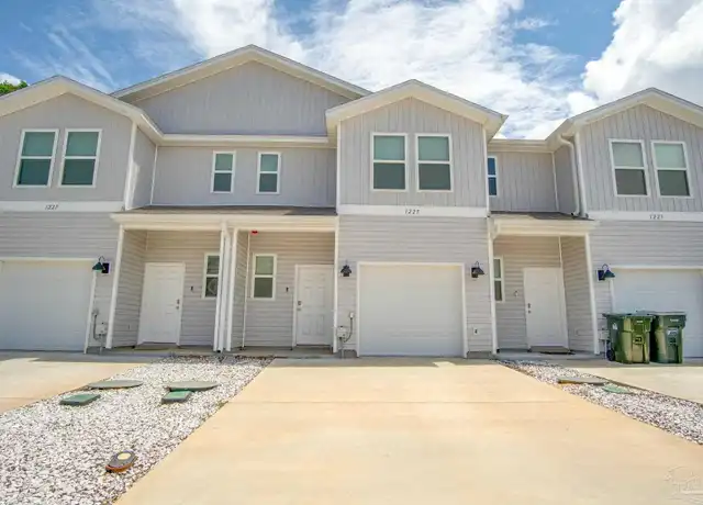 Property at 1225 Fairchild Village Dr, Pensacola, FL, 32504, 3 beds, 2.5 baths, [object Object]