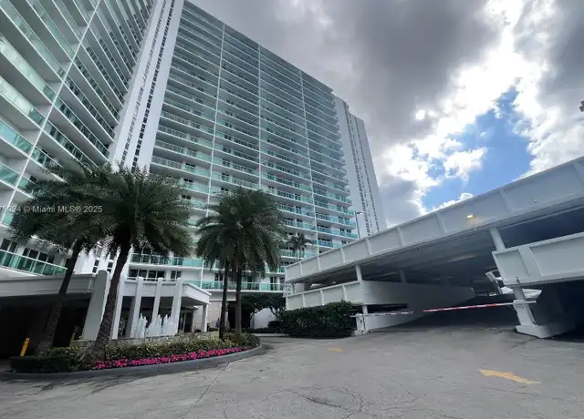 Property at 100 Bayview Dr #1829, Sunny Isles Beach, FL, 33160, 2 beds, 2 baths, [object Object]