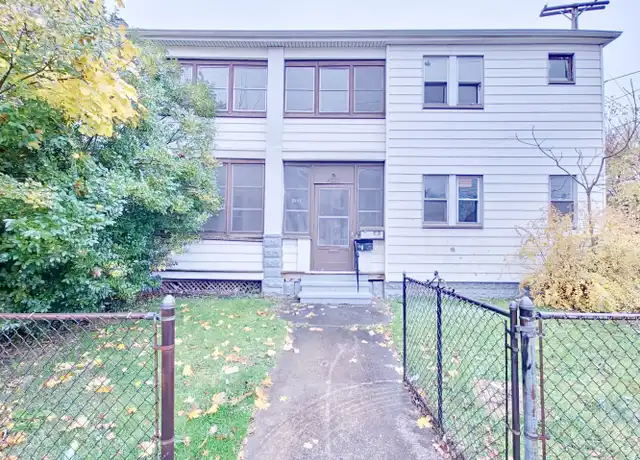Property at 4321 Storer Ave Unit Upper Unit, Cleveland, OH, 44109, 2 beds, 1 bath, [object Object]