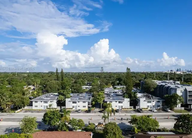 Property at 1530 NE 136th St Unit 14, North Miami, FL, 33161, 1 bed, 1 bath, [object Object]