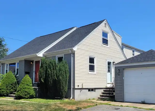 Property at 19 Hillside Ave, Newport, RI, 02840, 3 beds, 2 baths, [object Object]
