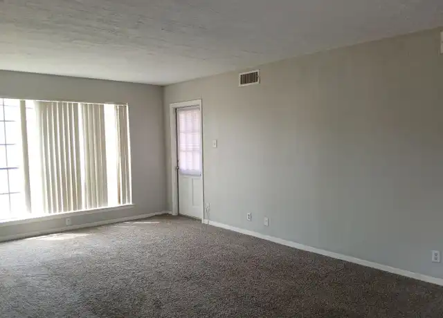 Property at 303 Eden Dr Unit 311-30, Longview, TX, 75605, 2 beds, 1 bath, [object Object]