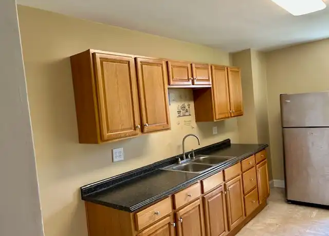 Property at 348 Maple Ave, Hanover, PA, 17331, 3 beds, 1.5 baths, [object Object]