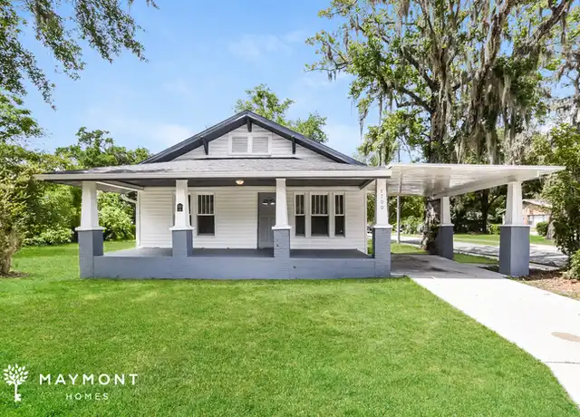 Property at 1700 High St, Leesburg, FL, 34748, 3 beds, 1 bath, [object Object]