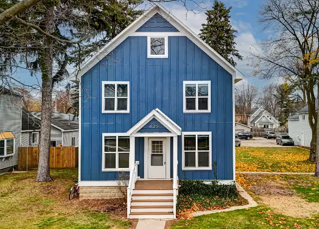 Property at 620 W Ninth St Unit A, Traverse City, MI, 49684, 2 beds, 1 bath, [object Object]