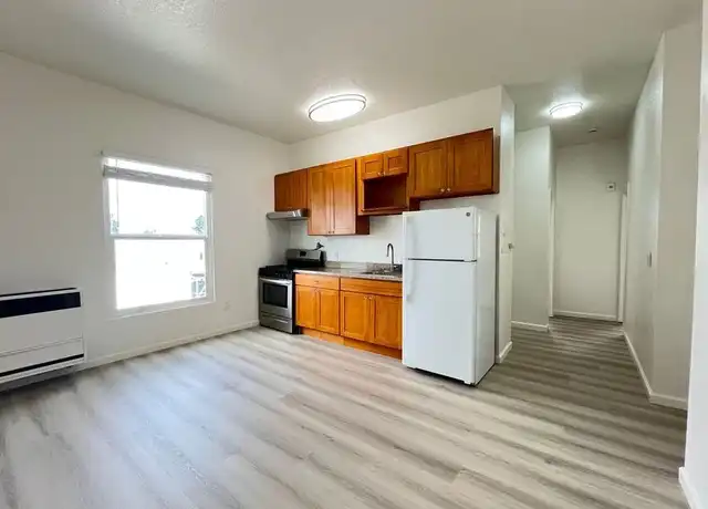 Property at 646 Foothill Blvd Unit 205, Oakland, CA, 94606, 2 beds, 1 bath, [object Object]