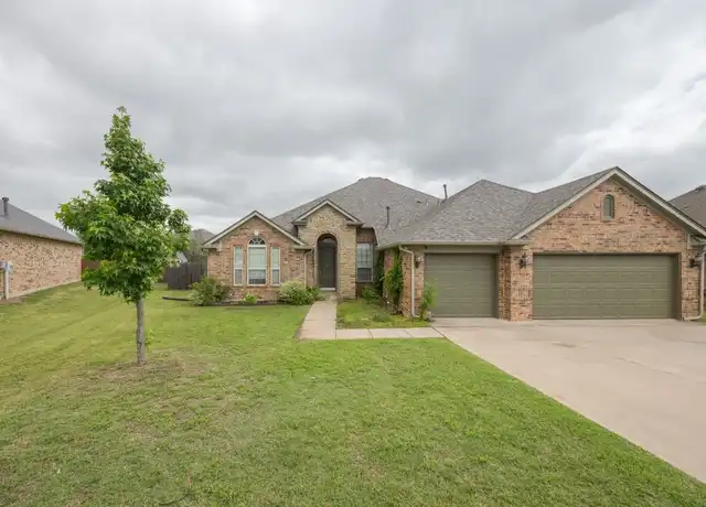 Property at 18416 El Greco Dr, Edmond, OK, 73012, 4 beds, 3 baths, [object Object]