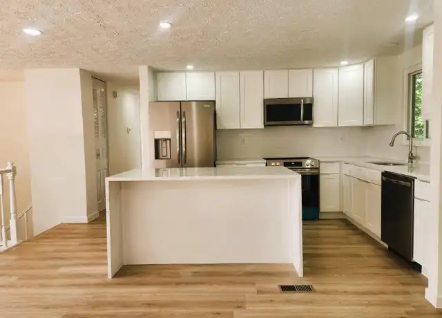 Property at 543 Logan St, Frederick, MD, 21701, 3 beds, 2 baths, [object Object]