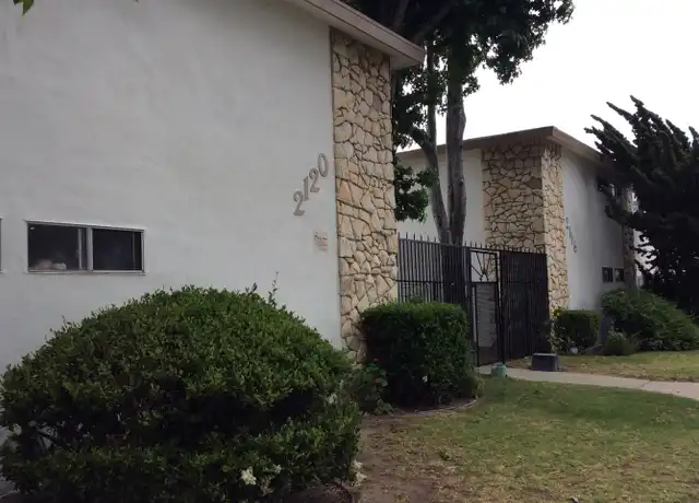 Property at 2116 N Ventura Rd Unit 2, Oxnard, CA, 93036, 2 beds, 2 baths, [object Object]