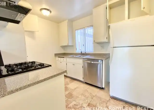 Property at 957 S Gramercy Pl Unit 104A, Los Angeles, CA, 90019, 0 beds, 1 bath, [object Object]