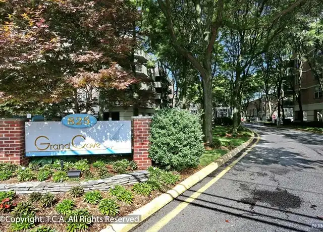 Property at 200 Grand Cove Way Unit 4N, Edgewater, NJ, 07020, 1 bed, 1.5 baths, [object Object]