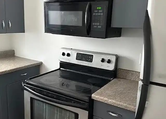 Property at River Oaks Apartments - 1730 Broadway, Niles, MI, 49120, 1 bed, 1 bath, [object Object]