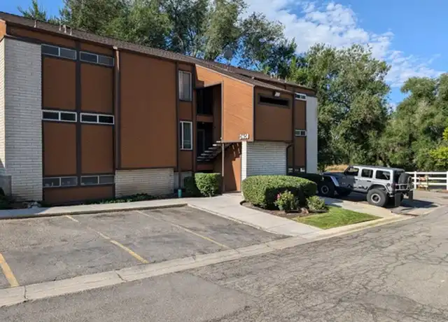 Property at 2408 S Elizabeth St #5, Salt Lake City, UT, 84106, 2 beds, 2 baths, [object Object]