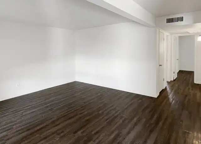 Property at 1502 E Bender Blvd Unit 48, Hobbs, NM, 88240, 2 beds, 1 bath, [object Object]