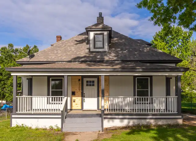 Property at 207 Leeds Ave, Eldon, MO, 65026, 4 beds, 2 baths, [object Object]