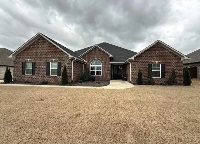 Property at 17123 Stonegate Dr, Athens, AL, 35613, 4 beds, 3 baths, [object Object]