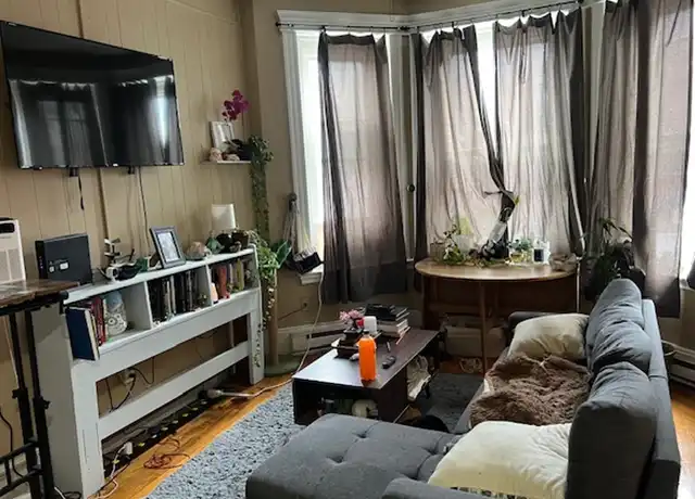 Property at 885 Huntington Ave, Boston, MA, 02115, 1 bed, 1 bath, [object Object]