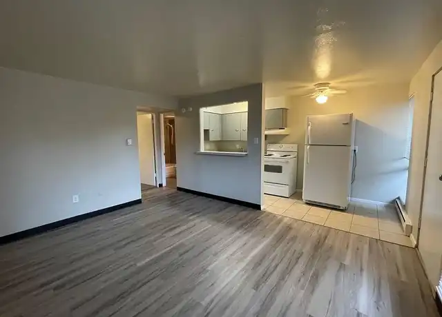 Property at Boulder Manor - 2237 E Boulder St, Colorado Springs, CO, 80909, 1 bed, 1 bath, [object Object]