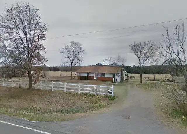 Property at 9509 Highway 352, Clarksville, AR, 72830, 4 beds, 2 baths, [object Object]