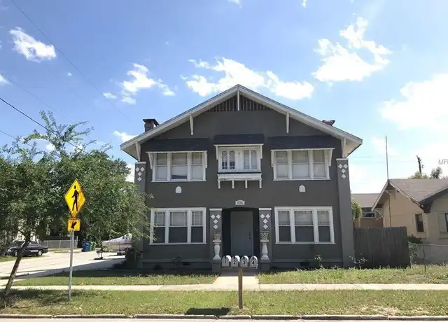 Property at 136 Avenue C NE, Winter Haven, FL, 33881, 2 beds, 1 bath, [object Object]
