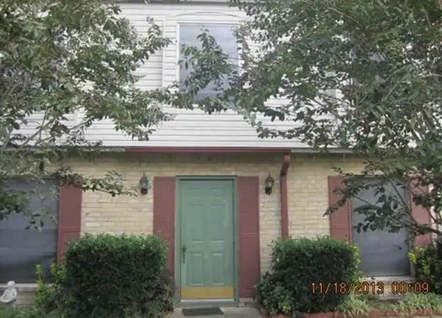 Property at 2901 Helena Ave #202, Nederland, TX, 77627, 2 beds, 1 bath, [object Object]