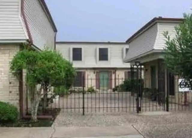 Property at 2901 Helena Ave #202, Nederland, TX, 77627, 2 beds, 1 bath, [object Object]
