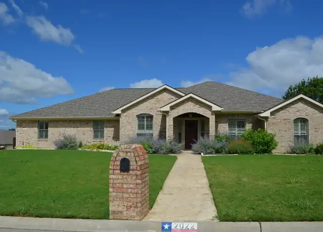 Property at 2022 Yak Trl, Harker Heights, TX, 76548, 4 beds, 3 baths, [object Object]