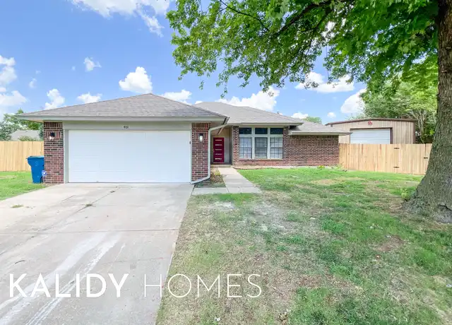 Property at 401 Ryan Ct, Edmond, OK, 73003, 3 beds, 2 baths, [object Object]