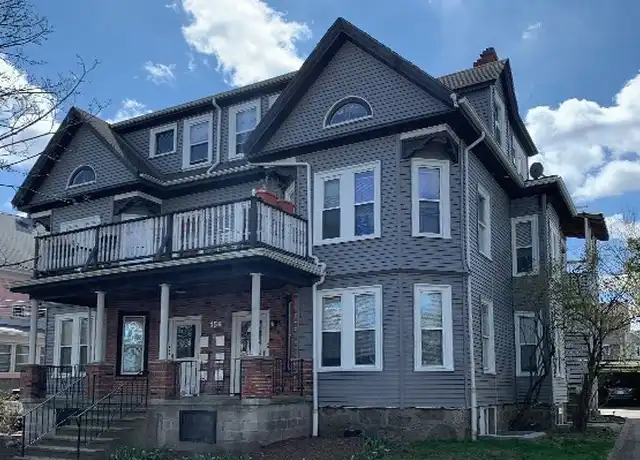 Property at 159 Brown St Unit 5, Waltham, MA, 02453, 2 beds, 1 bath, [object Object]