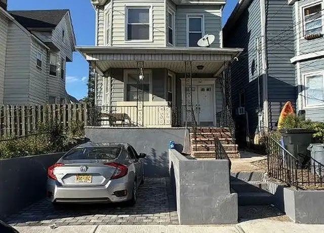 Property at 125 W 3rd St Unit 2, Bayonne, NJ, 07002, 5 beds, 2 baths, [object Object]