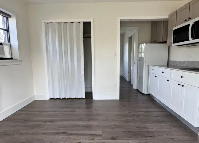 Property at 10455 SW 46th St Unit 1, Miami, FL, 33165, 1 bed, 1 bath, [object Object]