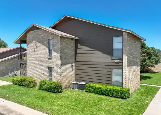Property at University Village Apartments - 188 N Plano Rd, Richardson, TX, 75081, 1 bed, 1 bath, [object Object]